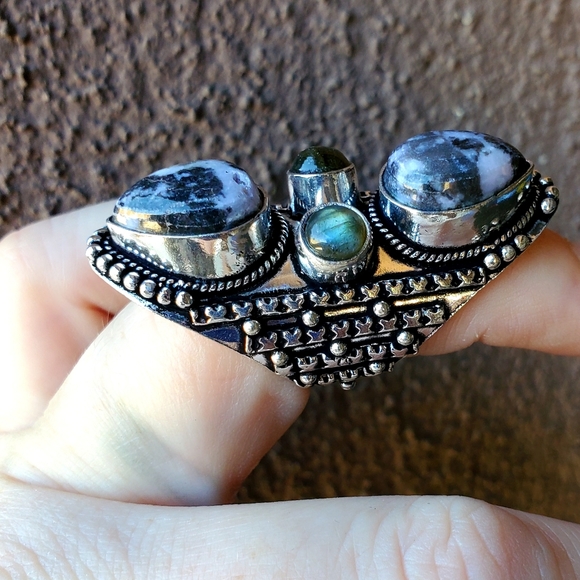New Zebra Jasper and Labradorite 925 Silver Statement Ring. - Picture 2 of 16